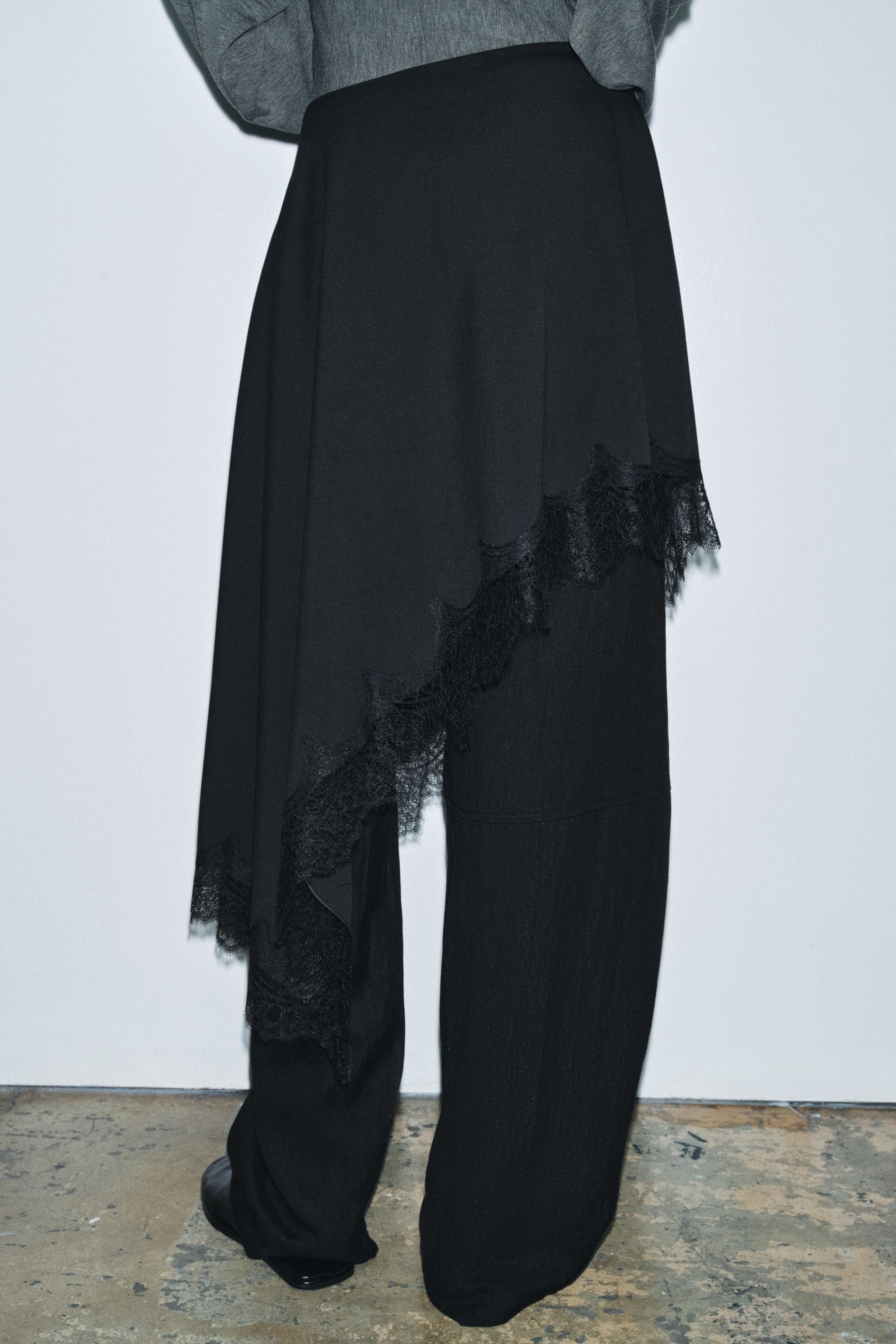 ASYMMETRIC LACE SKIRT ZW COLLECTION